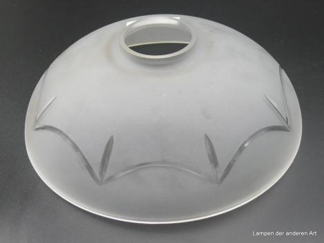 Jugendstil Lampenschirm Schalenform gebraucht grau satiniert mit Kerbschliff  D: 20cm H: 8cm ohne Griffrand, Loch 6cm