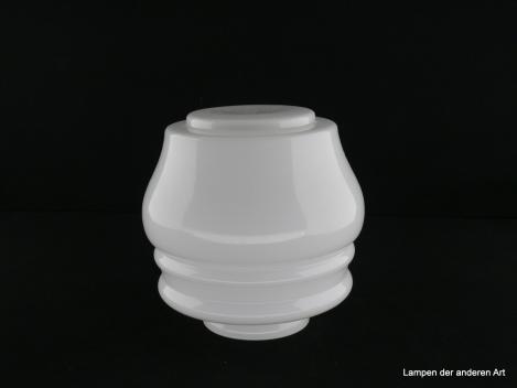 Art Deco Lampenschirm, Originale dieser Zeit dienten als Vorlage, mehrfach eingeschnürtes glänzend weißes Zylinderglas mit planem Abschluss, Reproduktion angelehnt an die Formensprache des Art Deco, handgemacht, D: 17cm, H: 15cm, Glashalter 8cm