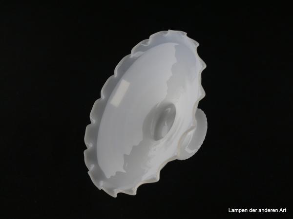 Jugendstil Lampenschirm gebraucht, gemarkt Autosit Schott&Gen. Jena, opal weißer Grund, gezahnter Rand, Nostalgie Ersatzschirm für Gaslampen, D:  ca.17cm, H: ca.7,5cm, Hals innen ca.40mm, von unten