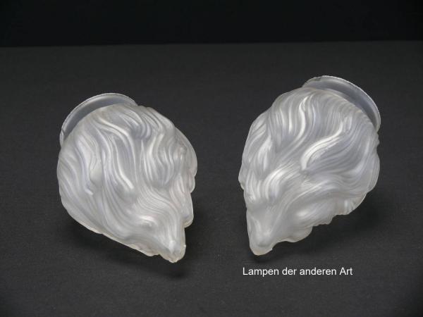 2-er Set Jugendstil Lampenschirm gebraucht, stumpf satiniertes Glas, stilisierte lodernde Flamme, Nostalgie Ersatzglas D: ca.8cm, H: ca.12cm, Griffrand Glashalter 6cm - gemessen 5,7cm, seitlich