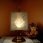 LT2-PLP 2275 Lithophanietischlampe klein+ Motiv Rose